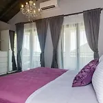 Villa Bohemia By Guide